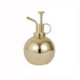 Goldener Pflanzenmister