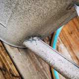 Dekorative Zinkgießkanne