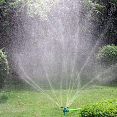 arroseur automatique jardin pelouse
