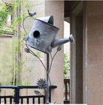 nichoir a oiseau arrosoir