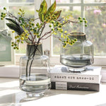 vase en verre fumé