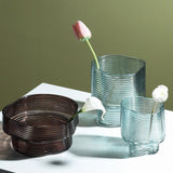 vase ondulé