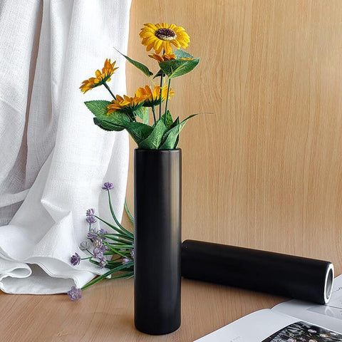 vase noir